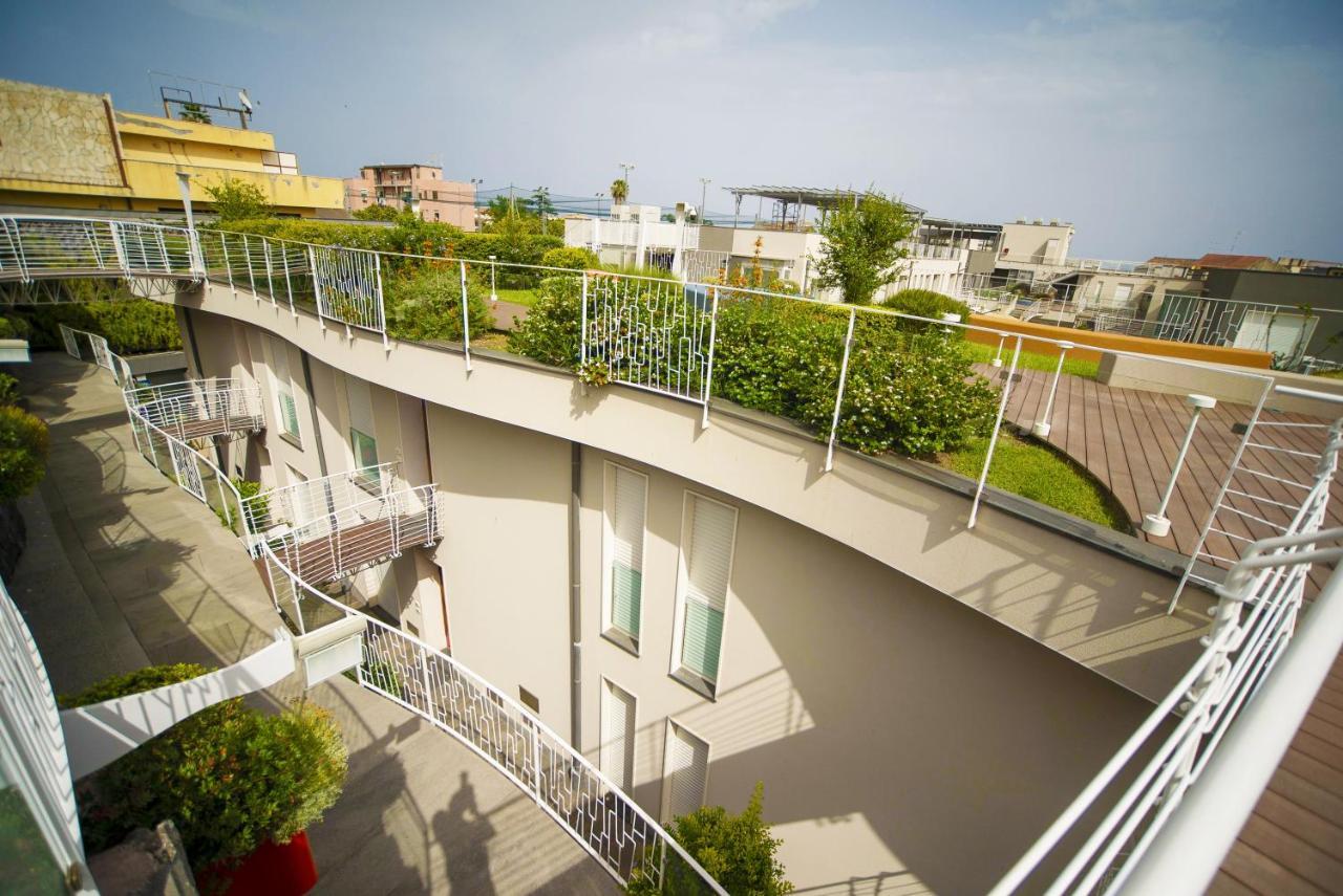Hotel Malavoglia Aci Castello Exterior photo