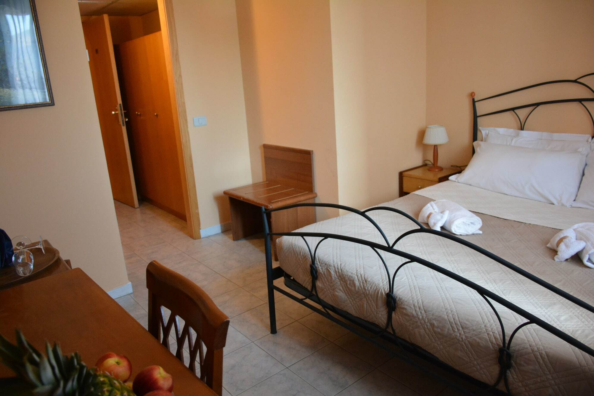 Hotel Malavoglia Aci Castello Exterior photo